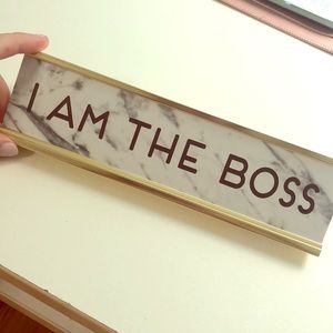 “I’M THE BOSS” Chic Desk Sign